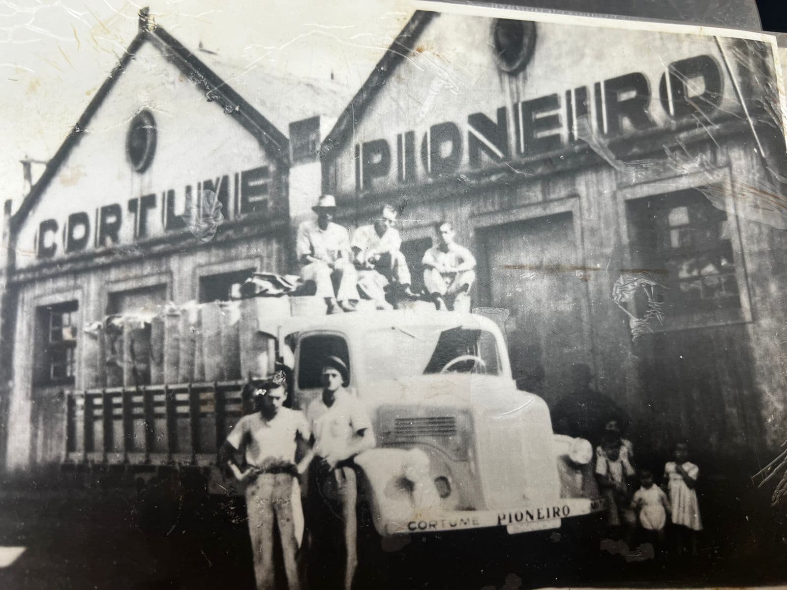 Imagem histórica do Curtume Pioneiro